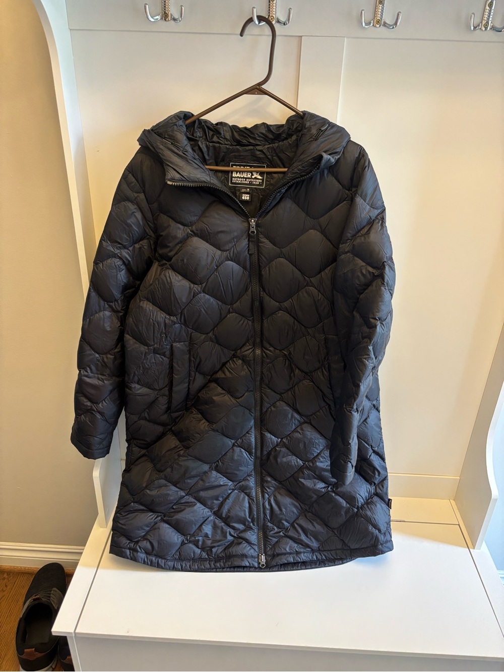 Women’s Eddie Bauer puffer coat